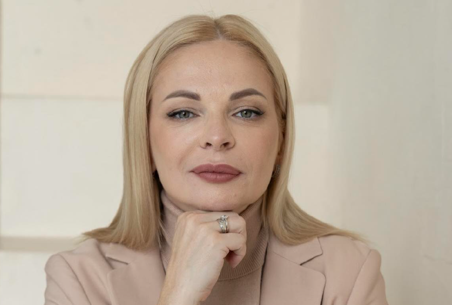 Дана Ярова: Життя, Творчість і Вплив на Українську Політику