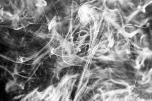 До чого сниться дим без вогню: повне тлумачення сну