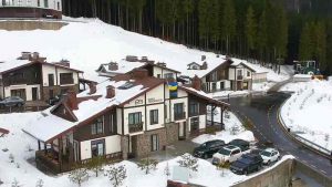 Що вибрати в Буковелі тим, хто не любить відпочинок у готелі