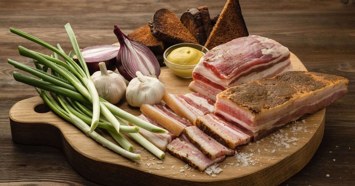 чому хочеться сала