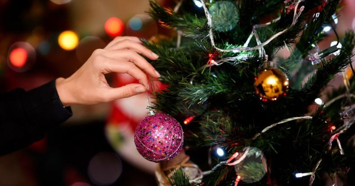 чому на новий рік ставлять ялинку
