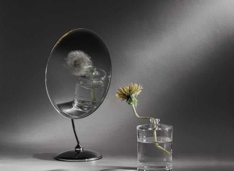 чому не можна дивитися в дзеркало вночі