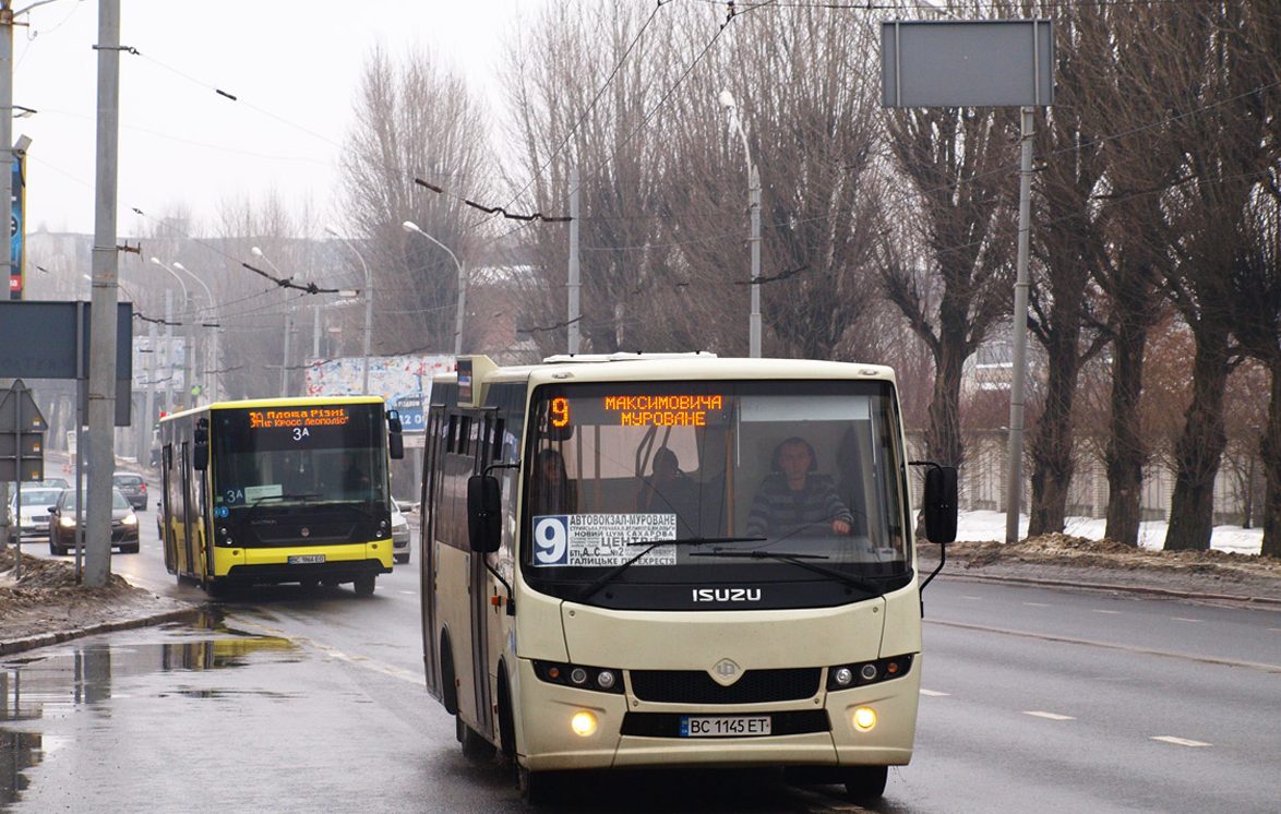 9 автобус львів