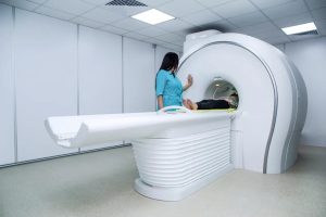 Чи можна робити МРТ при місячних: повний розбір для кожної жінки