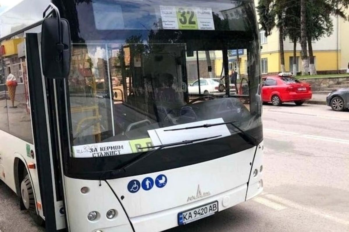 32 автобус Львів: сучасний маршрут від Залізничного вокзалу до Санта Барбари