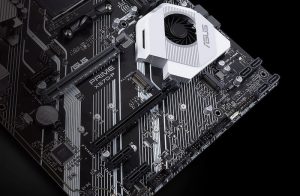 Почему новичку в сборке нужна материнская плата ASUS: инженерия прощающей сборки