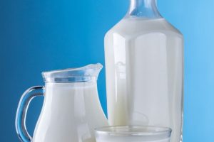 Не всі молочні продукти однакові: що перевіряти перед покупкою
