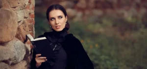 Зовнішні ознаки відьми в фольклорі та історичних звинуваченнях