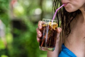 Дієтичні напої підвищують ризик жирової хвороби печінки на 60%