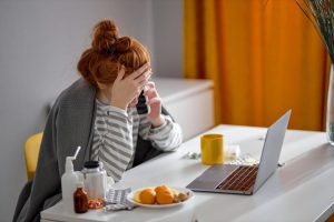 Презентеїзм дорожчий за лікарняний: як падає продуктивність