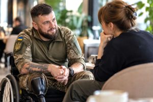 П’ять фраз, що ранять ветеранів: як підтримати правильно